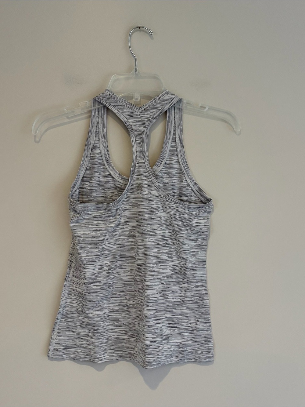 lululemon athletica Gray Space-Dye Racerback Tank Size 4 - Picture 2 of 5